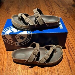 Birkenstocks Mayari
